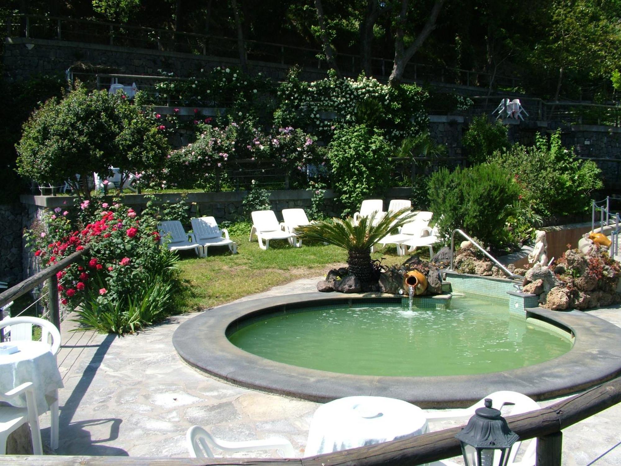 Hotel Giardino Delle Ninfe E La Fenice Ischia Exterior photo